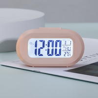 Horloge numérique de bureau. Horloge de table multifonction avec rétroéclairage, décorations LED, calendrier électronique, affichage des données, pour le bureau et la maison