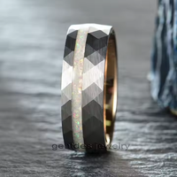 Bijoux Gentdes 2026, bijoux tendance, anneaux en tungstène de 8 mm pour hommes et femmes, motif martelé, incrustation d'opale concassée, bague de fiançailles et de mariage