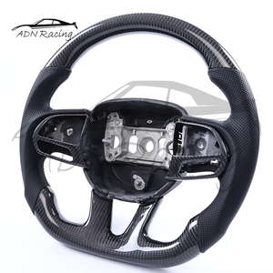 Volant de voiture en fibre de carbone personnalisé pour Dodge Charger Challenger Hellcat <span class=keywords><strong>SRT</strong></span> Trackhawk 2015+ - Product Image 1