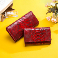 Portefeuille en cuir véritable Serpentine rouge court personnalisé pour femmes, livraison directe, 10 fentes pour cartes de crédit, sac à main pour femmes, vente en gros
