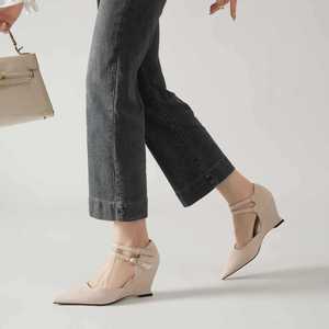 Sandales compensées à bout pointu avec doublure en PU et fermeture à boucle, confortables pour femme 7000A - Product Image 3