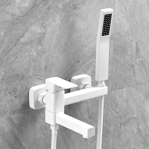 Robinet de douche mural carré en laiton noir mat avec douchette simple pour baignoire - Product Image 5