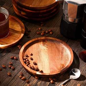 Assiettes de Dîner Minimalistes en Bois d'Acacia Poli de 15 cm, Réutilisables et Écologiques, Personnalisables, Lot de 16 Pièces, Vente en Gros - Product Image 4
