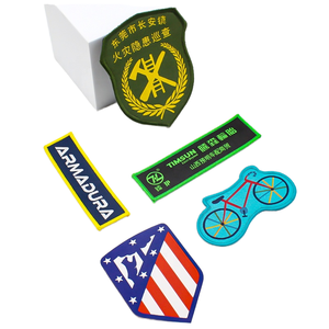 Patchs personnalisés en feutre non tissé écologique thermocollants, brodés, avec motifs de lettres et d'animaux, pour jeans, sacs, chaussures et <span class=keywords><strong>tissus</strong></span> - Product Image 1