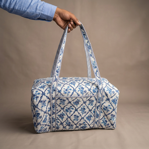 Grands sacs de sport matelassés en coton de luxe, grande capacité, écologiques, lavables, imprimé floral, pour le yoga, la plage, les week-ends - Product Image 1