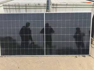 แผงโซลาร์เซลล์มือสอง 550W-555W แบบ N-Type BipV โมโนคริสตัลไลน์ ผลิตภัณฑ์พลังงานแสงอาทิตย์ชนิดโมโนคริสตัลไลน์ - Product Image 2