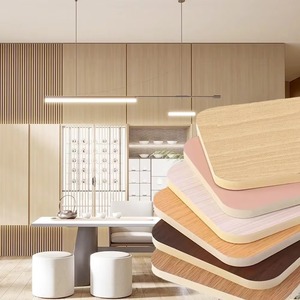 Panneau stratifié en PVC écologique à grain <span class=keywords><strong>de</strong></span> bois <span class=keywords><strong>de</strong></span> bambou 1220*2440mm, panneau en mousse <span class=keywords><strong>de</strong></span> PVC imperméable avec <span class=keywords><strong>film</strong></span> PVC, échantillon gratuit - Product Image 1