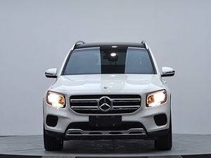 Se Busca Agente Exclusivo: Auto Usado <span class=keywords><strong>Mercedes</strong></span>-Benz GLB180 2022 1.3T 7DCT FWD, Asientos Eléctricos, Techo Panorámico, Directo de Fábrica, en Stock - Product Image 2