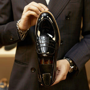 Zapatos Oxford Clásicos de Punta Puntiaguda, de Piel de Primera Calidad, Formales, para Negocios, Oficina y Vestir - Product Image 3