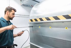 Testo 440 Instrument de mesure de la vitesse du vent et de la qualité de l'air intérieur avec plage de mesure de -40F à 302F - Product Image 3