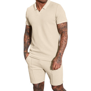 Ensembles de pantalons courts et de t-shirts d'été décontractés pour hommes à prix réduit et ensemble de chemises et de shorts pour hommes personnalisés vente en gros - Product Image 2