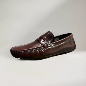 Mocasines de Cuero Genuino para Hombre Qinhong, Color Vino Tinto, Tacón Plano, Estilo Casual de Negocios, Zapatos para Conducir con Suela Antideslizante Cosida - Product Image 1