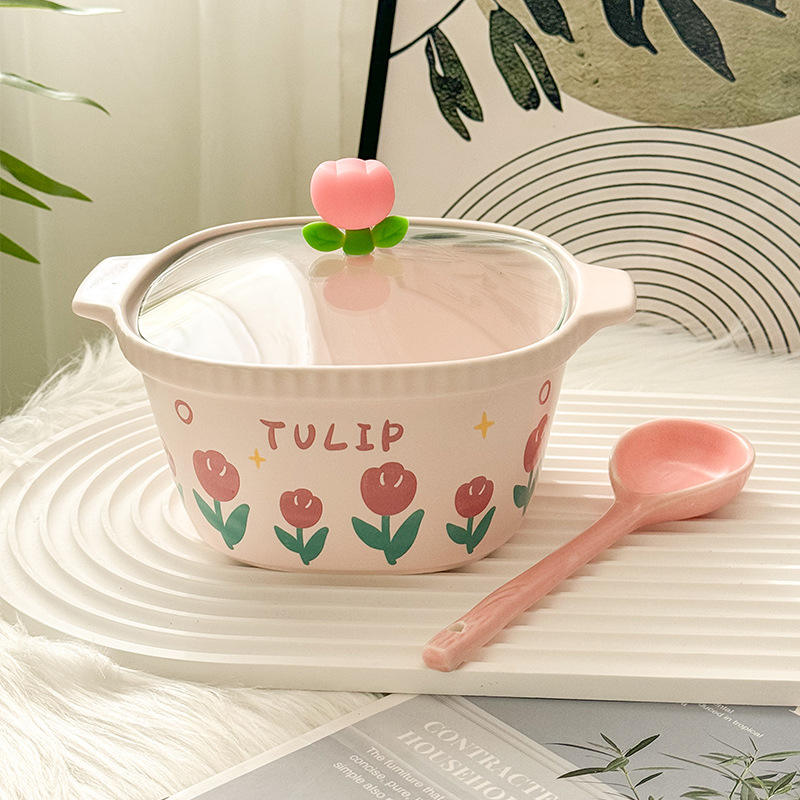 สีชมพูกับช้อน