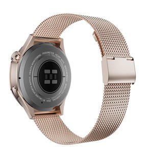 Montre connectée EDS SK8Mini avec bracelet en acier doré, 3 paires de bracelets interchangeables, étanche IP68, mode Dynamic Island, modes sportifs, affichage permanent - Product Image 4