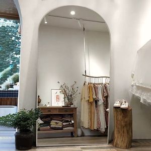 Miroir sur pied luxueux à cadre arqué |   Miroir sur mesure en gros avec cadre doré/noir, <span class=keywords><strong>verre</strong></span> trempé pour chambre à coucher et salon - Product Image 2