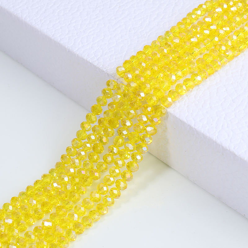 สีเหลือง