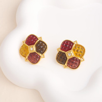 Boucles d'oreilles clous vintage pour femme, trèfle à quatre feuilles en résine, plaqué or 18 carats, en acier inoxydable, étanches et inaltérables, style statement