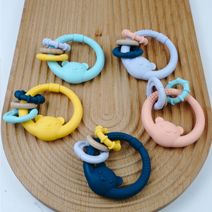 Mordedor de silicona para bebé con forma de oso, 74x72x18mm, grado alimenticio, para 0-24 meses - Product Image 3