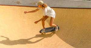 AZTRON IN.SCAPE Planche à roulettes de type Cruiser de <span class=keywords><strong>32</strong></span> pouces en érable 7 plis pour le carving et le pumping, Skateboard <span class=keywords><strong>Surf</strong></span> <span class=keywords><strong>Skate</strong></span> Surfskate - Product Image 6