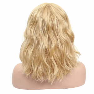 Cheveux indiens bruts pour perruque bob longue de 6 pouces, couleur 613, vague profonde, vague corporelle, sans colle, transparente 13X4, en vente - Product Image 1