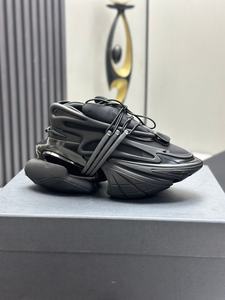 Chaussures de sport de luxe de créateur - sur mesure - tendance mode - chaussures décontractées à semelle épaisse - pour hommes et femmes - Product Image 3