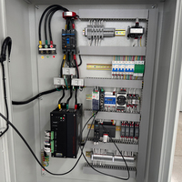 Armoire de distribution basse tension triphasée en acier sur mesure avec disjoncteur MCCB 500A de haute qualité