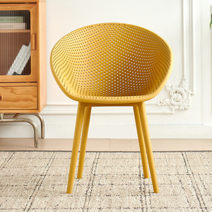 <span class=keywords><strong>Sillones</strong></span> <span class=keywords><strong>de</strong></span> Diseño <span class=keywords><strong>de</strong></span> Plástico Estilo Crema, <span class=keywords><strong>Sillas</strong></span> <span class=keywords><strong>de</strong></span> Plástico Perforadas Únicas <span class=keywords><strong>para</strong></span> Patios, Jardines, Balcones <span class=keywords><strong>y</strong></span> Hogares Minimalistas al Aire Libre - Product Image 5