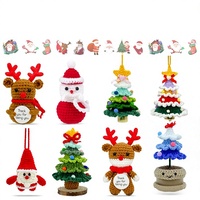 Poupées en peluche de Noël faites à la main, best-sellers transfrontaliers : Père Noël, Bonhomme de neige, pendentifs de voiture et clochettes de sapin de Noël