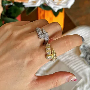 Mode desain baru penuh zirkon permata keling perhiasan set cincin tembaga dengan 18k emas 925 perak berlapis jimat cincin gelang untuk wanita