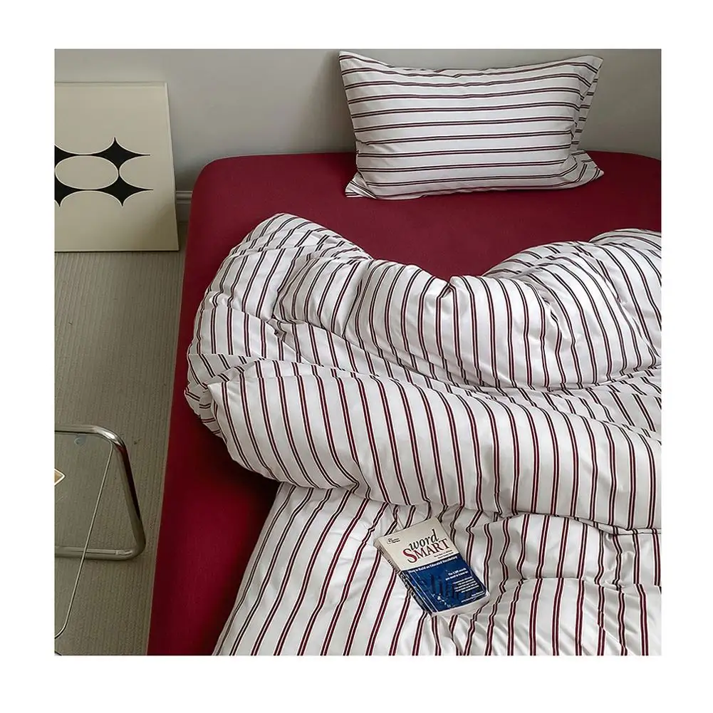 Health Child Modern Kids Bedsheet Cartoon Bedding Sets , Retro Stripes Dyed 100% Cotton Bedding Set