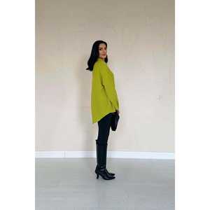 Blusas y Camisas Verde Oliva para Mujer, Suministro al por Mayor - Product Image 1