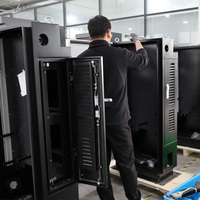 Cargador de Vehículos Eléctricos de Corriente Continua de 120 kW con Pantalla LED Grande, GBT CCS, Pantalla Publicitaria, Gestión Remota OCPP para Centros Logísticos, WrightCharge