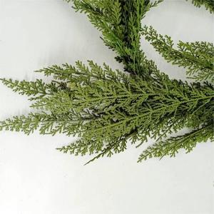 Ghirlanda di cedro e foglie di <span class=keywords><strong>cipresso</strong></span> da 9 piedi, personalizzabile in fabbrica, pianta artificiale in rattan di cedro - Product Image 3