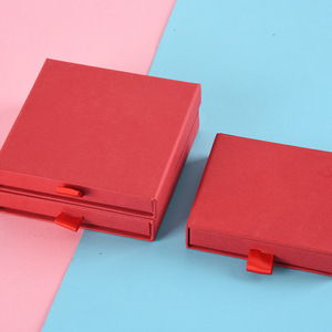 Caja de Embalaje de Joyería de Cartón Rígido Simple Personalizada con Tapa Forrada de Esponja para Pendientes, Pulseras, Collares y Anillos - Product Image 4