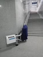 Vente chaude accessibles incliné hydraulique chaise incurvée plate-forme élévatrice pour escaliers