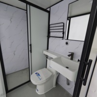 Salle de bain préfabriquée rectangulaire moderne personnalisable - Pod de bain modulaire écologique avec porte à charnières et équipements intelligents pour hôtels de luxe