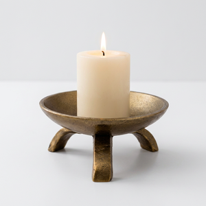 Ensemble de bougeoirs en laiton moulé, style antique, pour décoration de table, supports de bougies décoratifs en métal vintage - Product Image 1