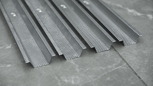 Máy tạo hình cuộn Keel hình kim loại với động cơ bánh răng & ổ trục-cuộn lạnh hình đặc biệt hình thành dễ vận hành - Product Image 2