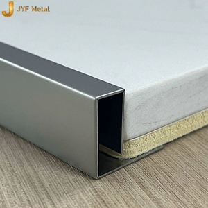 โปรไฟล์ตกแต่งผนังภายในสแตนเลสสตีลป้องกันรอยนิ้วมือรุ่น EX559 สำหรับใช้ตกแต่งผนังภายใน - Product Image 3