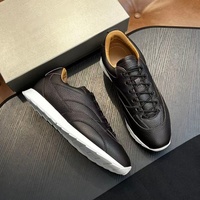 Chaussures de sport et de loisirs pour hommes de style designer de haute qualité, en cuir de vachette, semelles en caoutchouc légères avec plusieurs couleurs