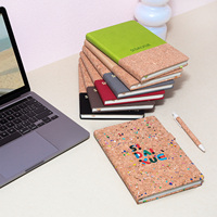 Cahier de protection de l'environnement en cuir de liège avec accessoires