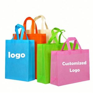Sacs fourre-tout personnalisés de haute qualité avec logo imprimé, en non-tissé recyclé, imperméables, légers, réutilisables, pliables, de différentes tailles pour le shopping - Product Image 2