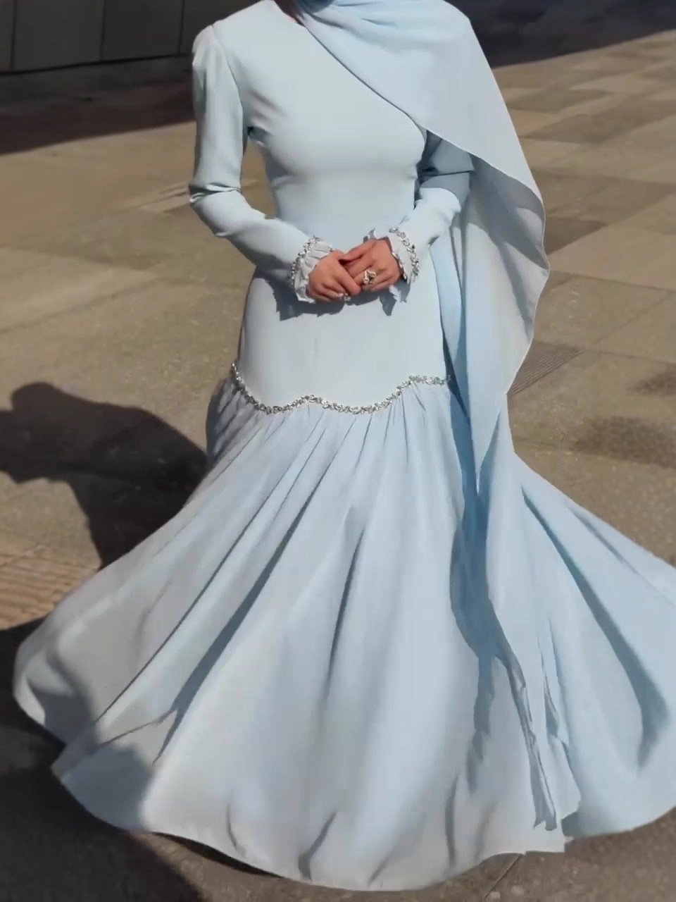 modest evening dresses dubai Luxury Dubai Sage Green Evening Dresses with Cape, Elegant modest Evening dress nikkah wedding bridal prom ball gown long maxi long sleeve Arabic Blue
