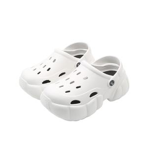 Sandal wanita musim panas uniseks, sandal selop karet busa <span class=keywords><strong>EVA</strong></span> ringan model baru, sandal bakiak blok kayu lembut, pantai rumah musim gugur - Product Image 1