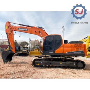 Excavatrice hydraulique d'occasion Doosan DX225LC-9C de 22 tonnes importée de Corée pour la construction à grande échelle - Bon état, à vendre - Product Image 3