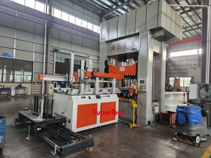 Prensa Hidráulica SuperTech YLK27 de 315 Toneladas, Certificada por la CE, Máquina de Estampado de Metal para Paneles de Puertas de Automóviles, Presupuesto Gratuito - Product Image 4