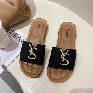 Luxury Custom Women's Quilted Flat <b>Slide</b> Slippers Gold Metal Buckle Designer Outdoor Slippers Wholesale High-End Fashion <b>Slides</b> - Product Image 3