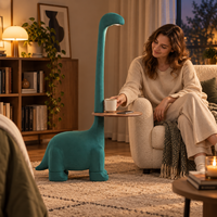 Table d'appoint dinosaure à long cou en tissu peluche sculptural pour enfants, présentoir de meubles, approvisionnement B2B en mobilier