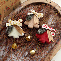 Décoration de Noël en feutre et peluche avec clochettes métalliques, pendentif pour sapin, arrangement d'ambiance, décoration murale ou de porte, numérique