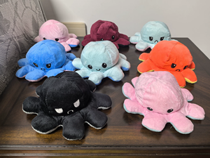 Peluche de <span class=keywords><strong>Pulpo</strong></span> <span class=keywords><strong>Reversible</strong></span> de 20 cm con Relleno de Algodón PP - Product Image 6